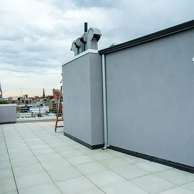 Rented by Nooklyn NYC LLC | media 40