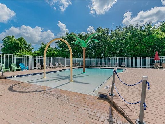 4th image of 4334 Beaumaris Dr