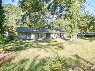 131 Marshall Dr, Jackson, MS 39212