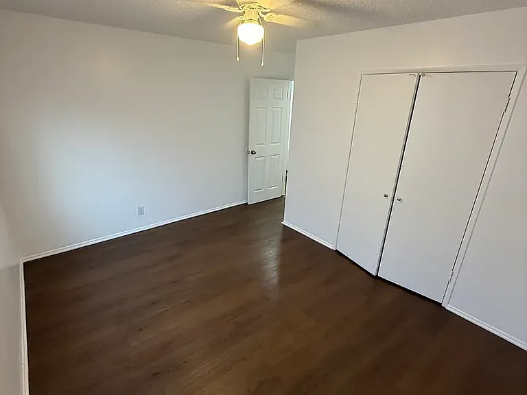 14505 Alburtis Ave #1 — Photo 10