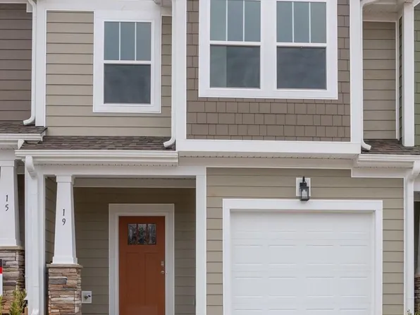 19 Shager Pl, Travelers Rest, SC 29690