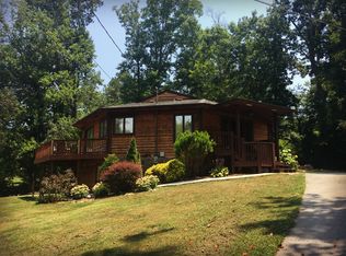 335 Old Tacora Hills Rd, Clinton, TN 37716