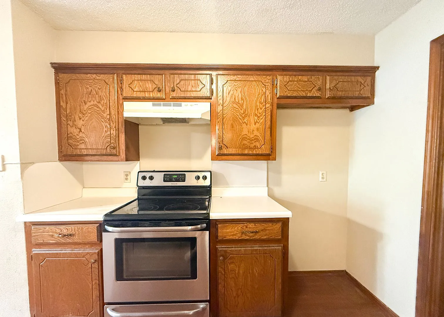 3 Bedroom Duplex | Edmond Schools — Photo 3