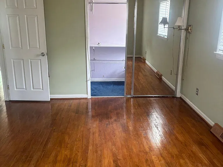 311 Harlem Ln — Photo 9