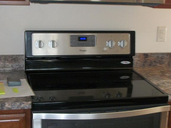 5th image of 111 Glenbrooke Ct