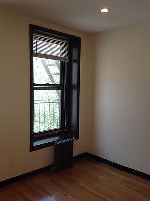 3rd image of 401 E 62nd St APT 4C