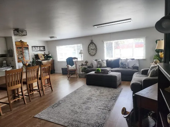 355 Colver Rd Unit 75, Talent, OR 97540