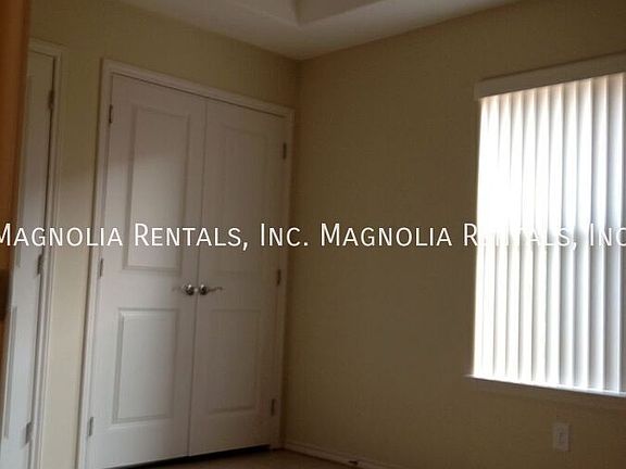 5th image of 3903 S Fairmont Ave APT 5
