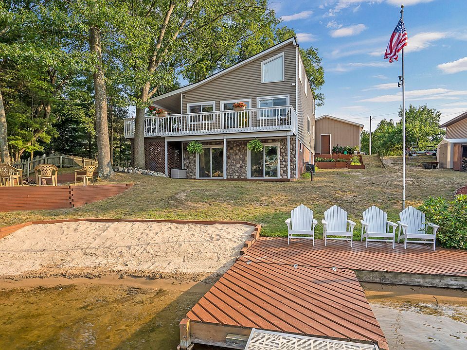 1st image of 8332 W Lakevilla Ct