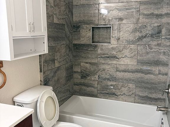 4th image of 30 E Brown Rd Unit 2018