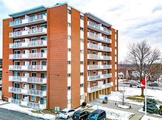 8 Woodman Dr S #808, Hamilton, ON L8K 4C9