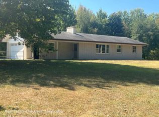 13105 Beaver Rd, Saint Charles, MI 48655