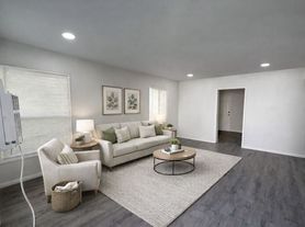 4228 10th St, Riverside, CA