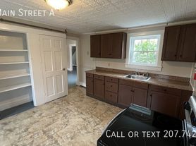 278 Main St, Durham, NH