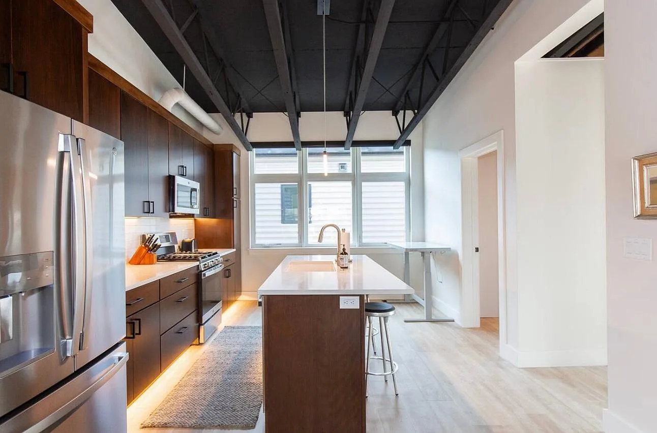 2 bed, $3,150 — Photo 4