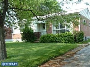 810 Evergreen Ave, Folsom, PA 19033