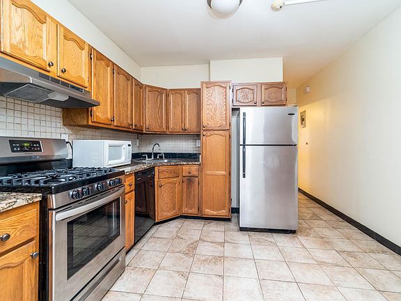 3rd image of 2745 John F Kennedy Blvd #1
