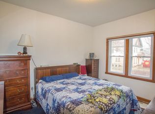 3113 S 8th St, Milwaukee, WI 53215