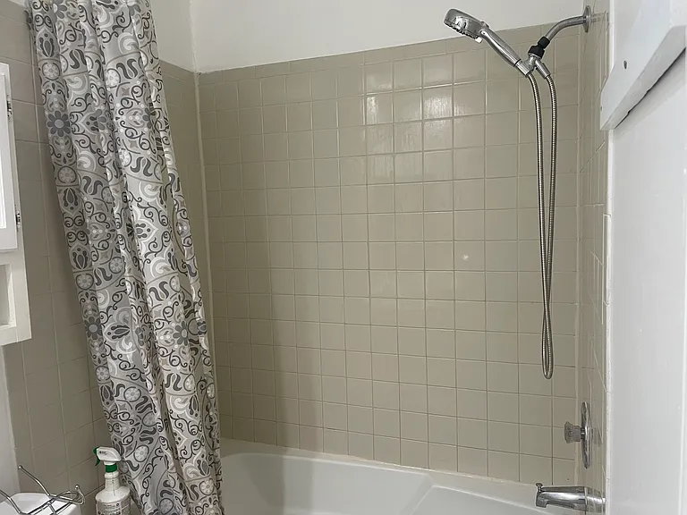 9485 Woodbridge Rd #B — Photo 11