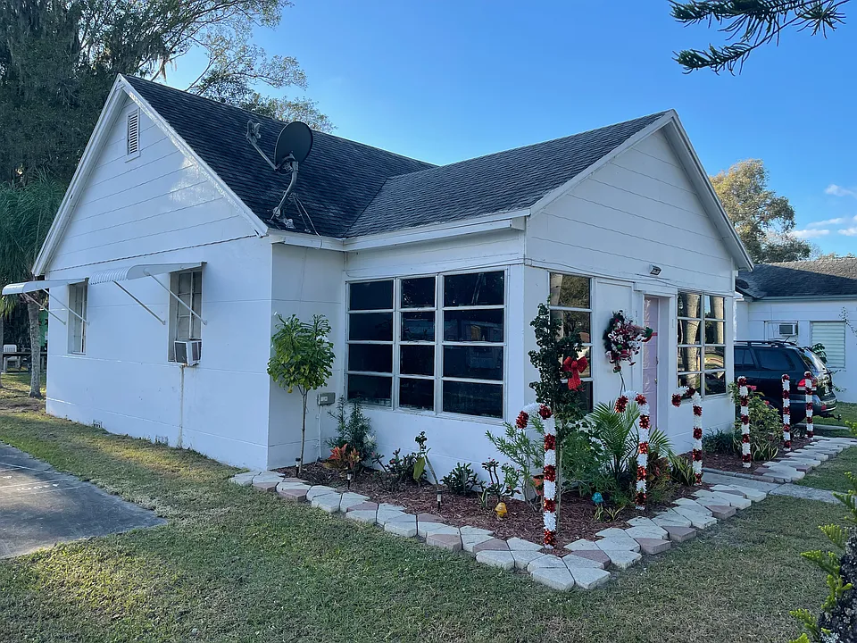 328 Bellair Rd