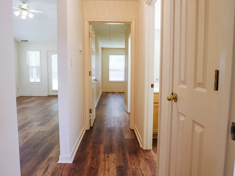 105 Bruce View Cir — Photo 8