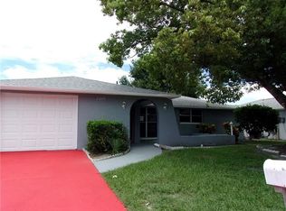 7245 Isle Dr, Port Richey, FL 34668