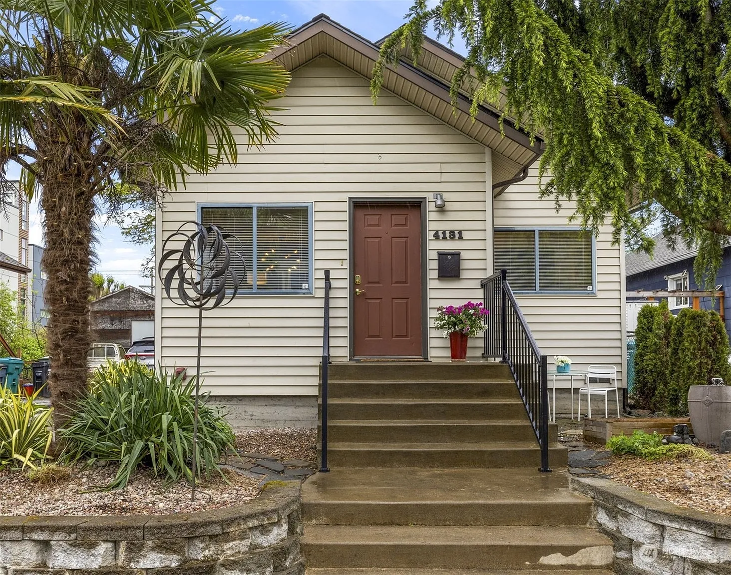 4131 25th Avenue SW photo 1