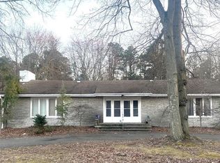 821 Marlboro Rd, Old Bridge, NJ 08857