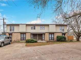 1520 Hawk Tree Dr #C, College Station, TX 77845