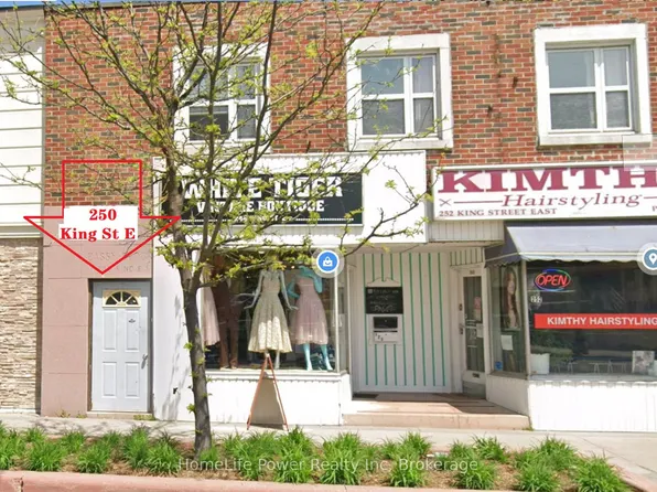 250 King St E #2, Kitchener, ON N2G 2L1