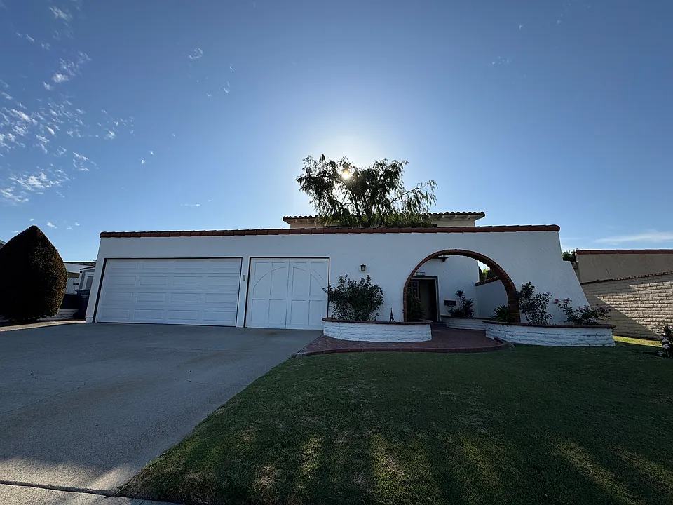 19051 Randi Ln