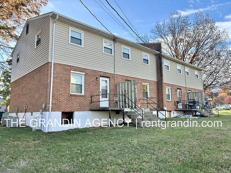 2163 Mulberry St — Photo 7