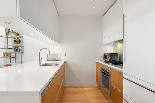 Sold by Compass | media 13