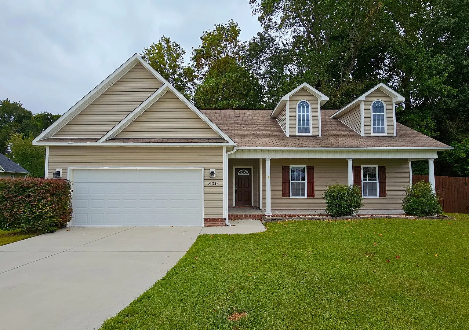 3 BR 2 BA in Swansboro — Photo 1