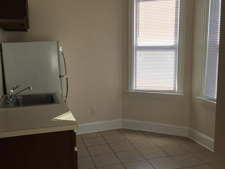 1400 N King St #4 — Photo 8