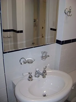 Rented by City Connections Realty | media 23