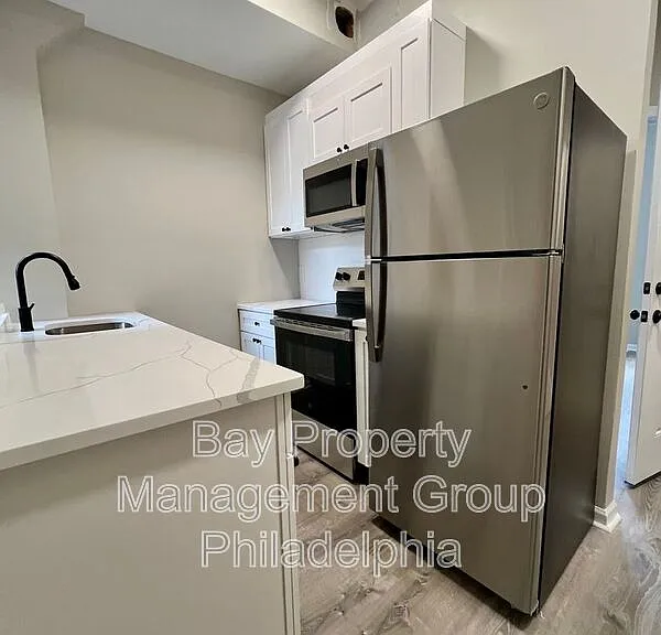 1844 Master St #1 — Photo 2