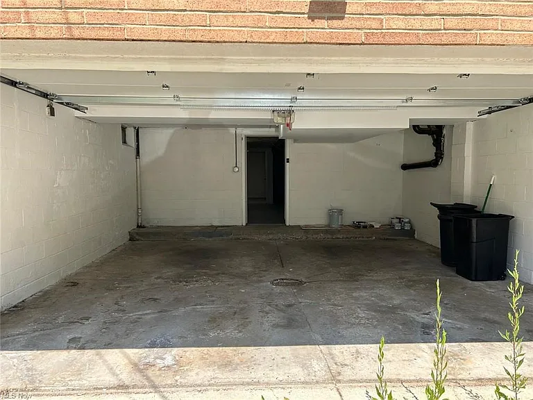 17914 Chagrin Blvd #17914 — Photo 36
