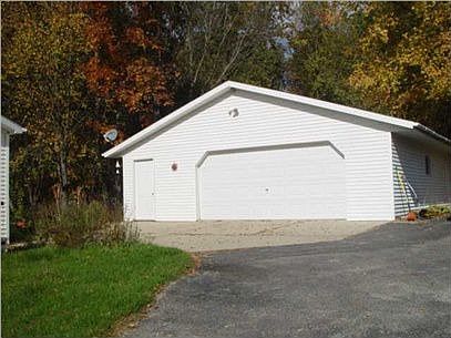 1st image of 13935 Oberley Dr SE
