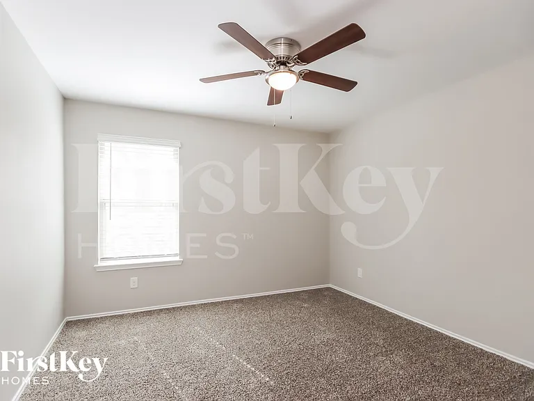 23435 Harrow Field Ln — Photo 10