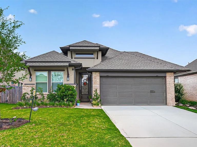 1330 Vinter Meadows Ln — Photo 1