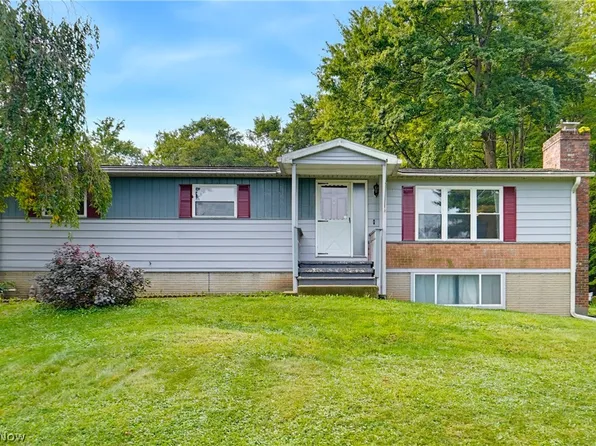 6240 Woodard Rd, Andover, OH 44003