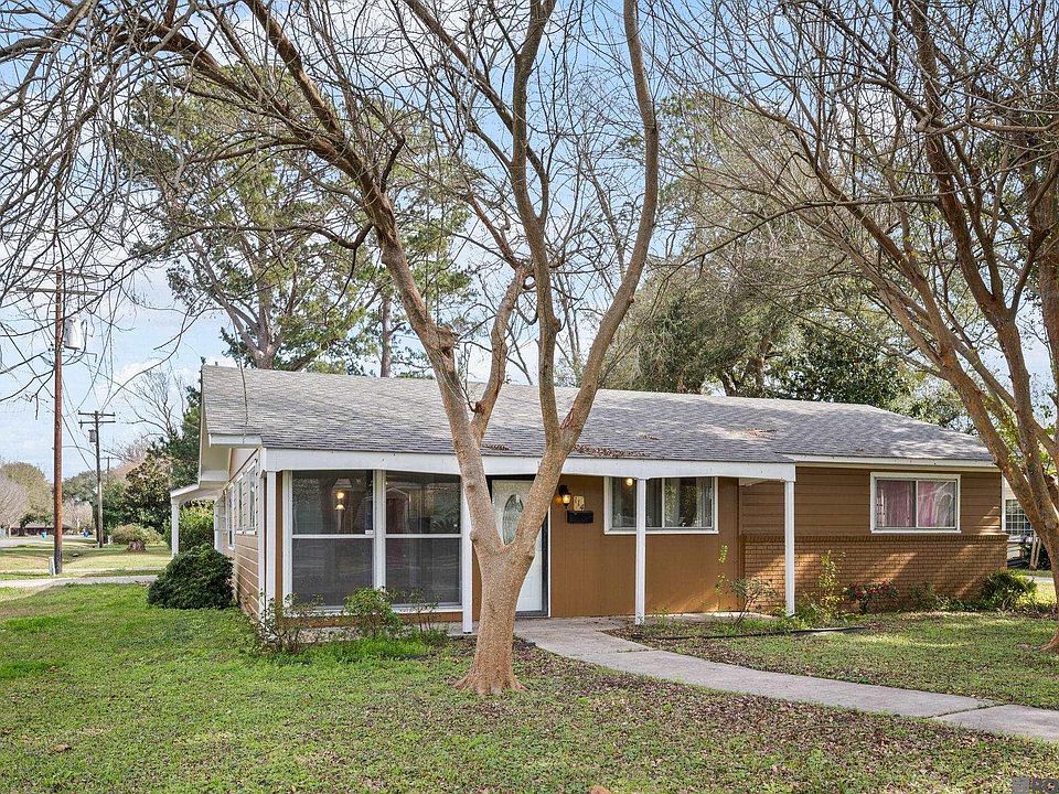 1st image of 114 Community St