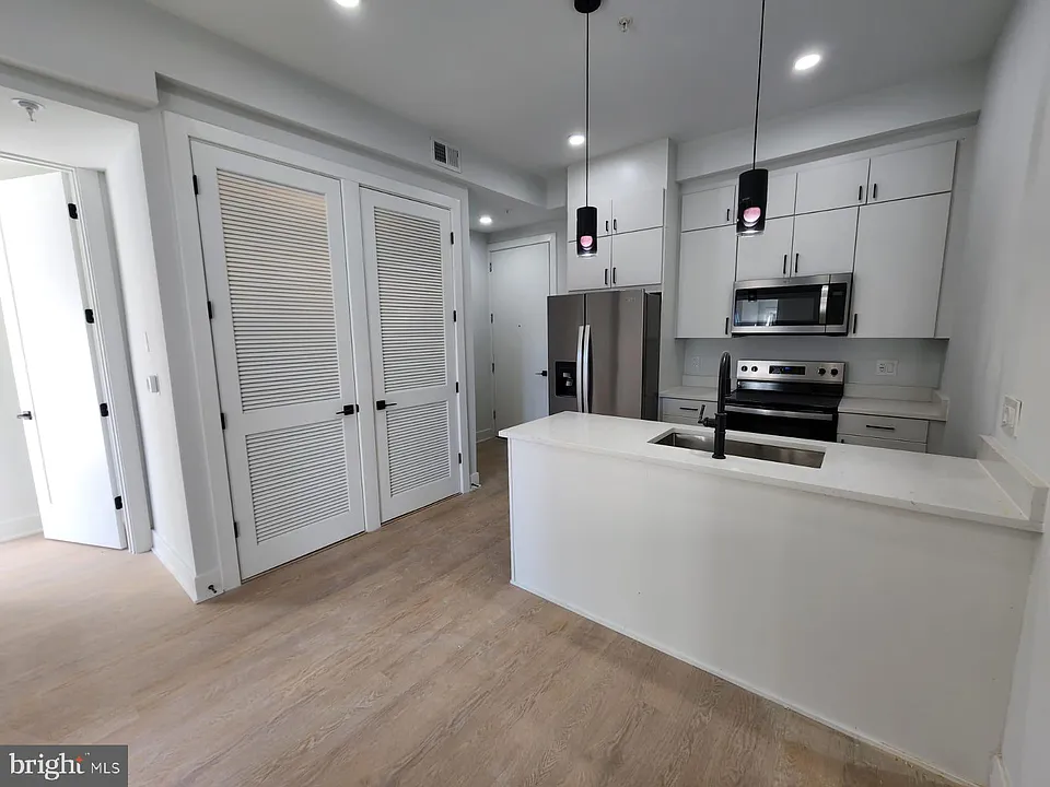 4905 Georgia Ave NW #203