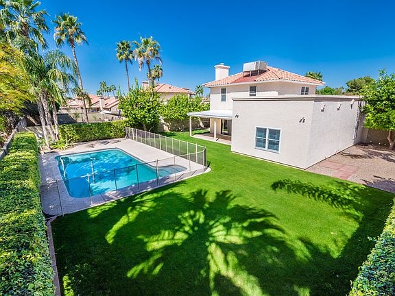 4th image of 5719 E Tierra Buena Ln