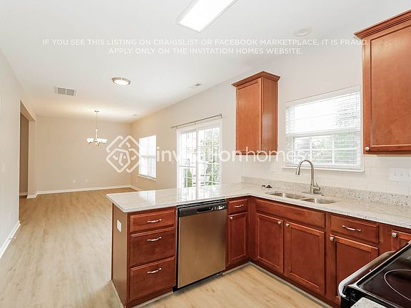 5th image of 4311 Overbecks Ln