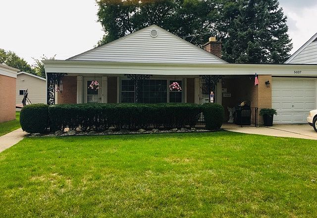 1st image of 5037 Farwell Ave