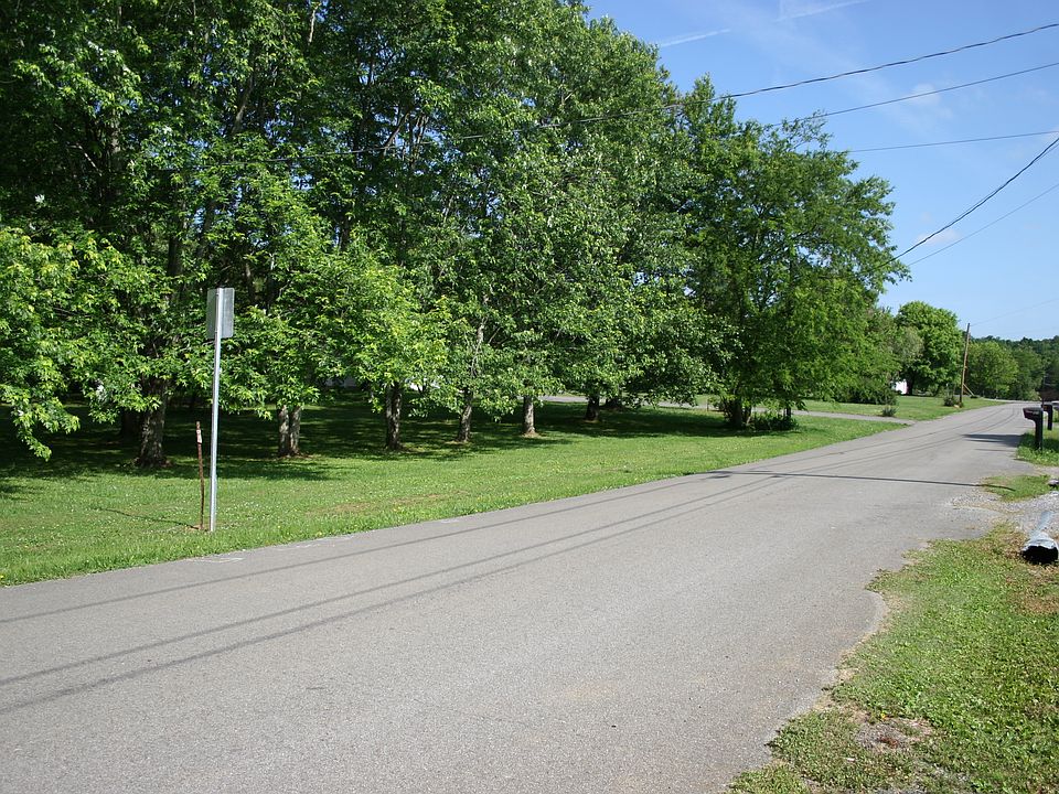 1st image of 251 Toomey Ln