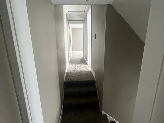 5th image of 638 Sherman St #S
