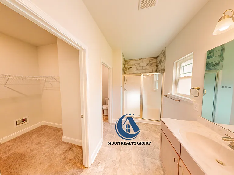 109 Sheffield St — Photo 15